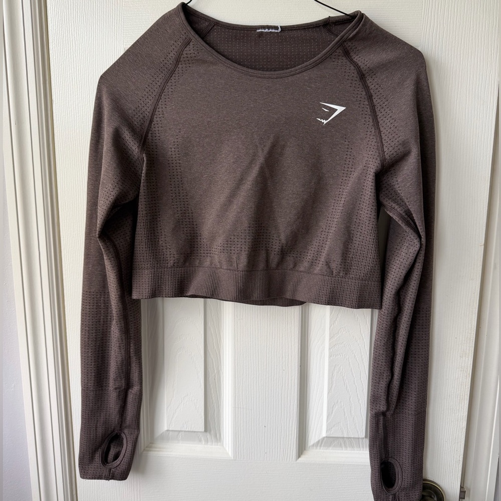 Gymshark Women's Cropped Long-Sleeve Seamless Top in Dark Brown